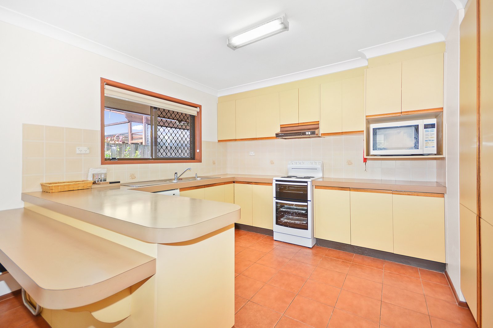 82 Cabarita Road BOGANGAR 1