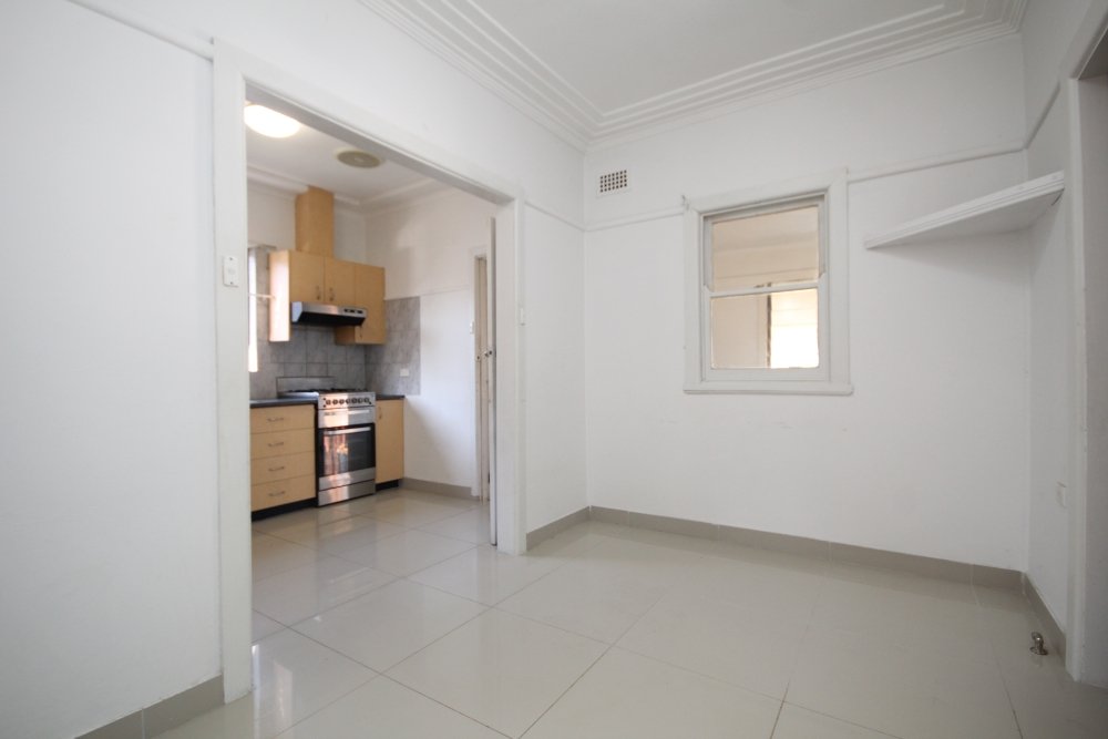 82 Canonbury Grove BEXLEY NORTH 4