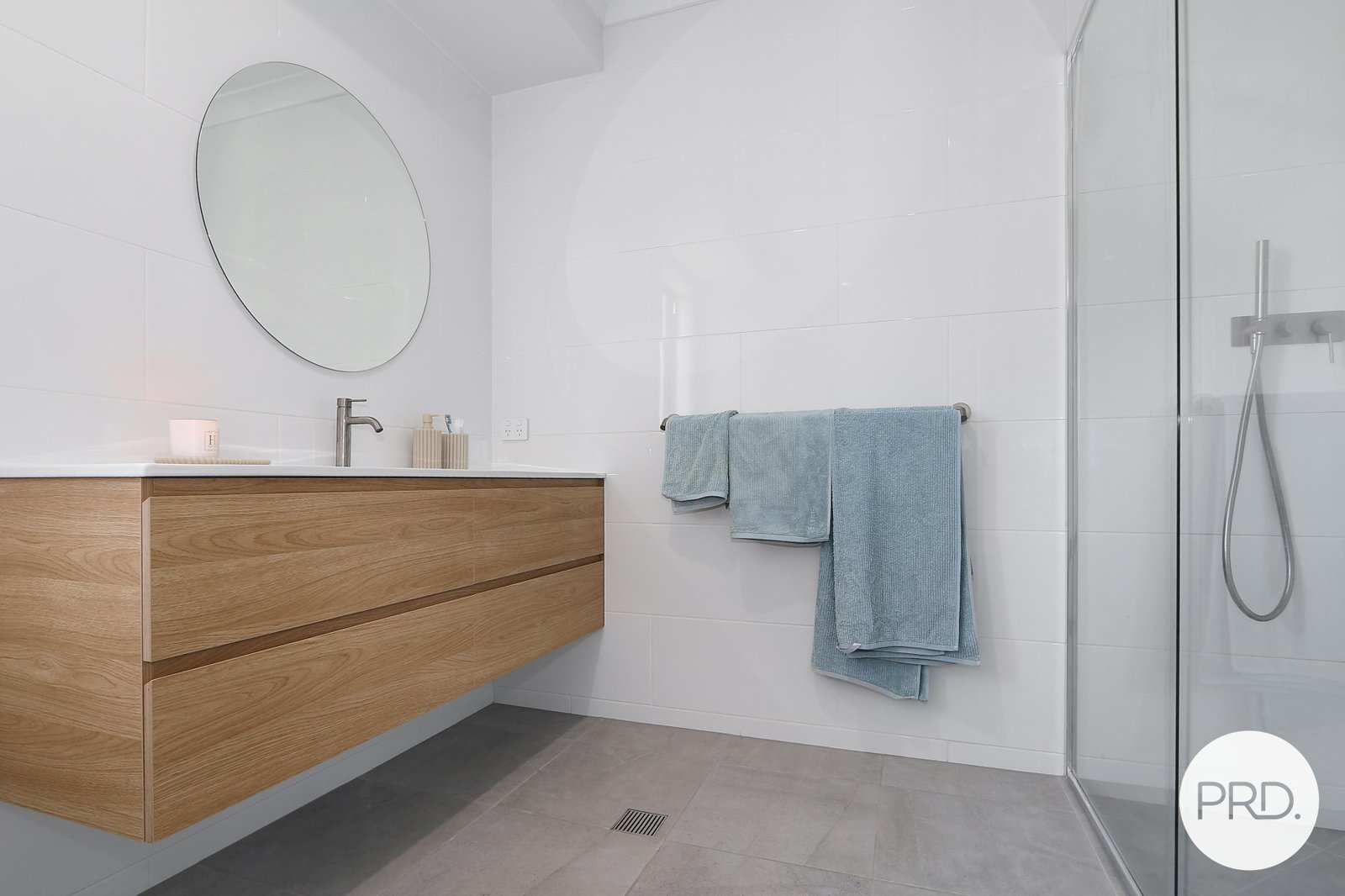 82 Cardiff Drive THURGOONA 12