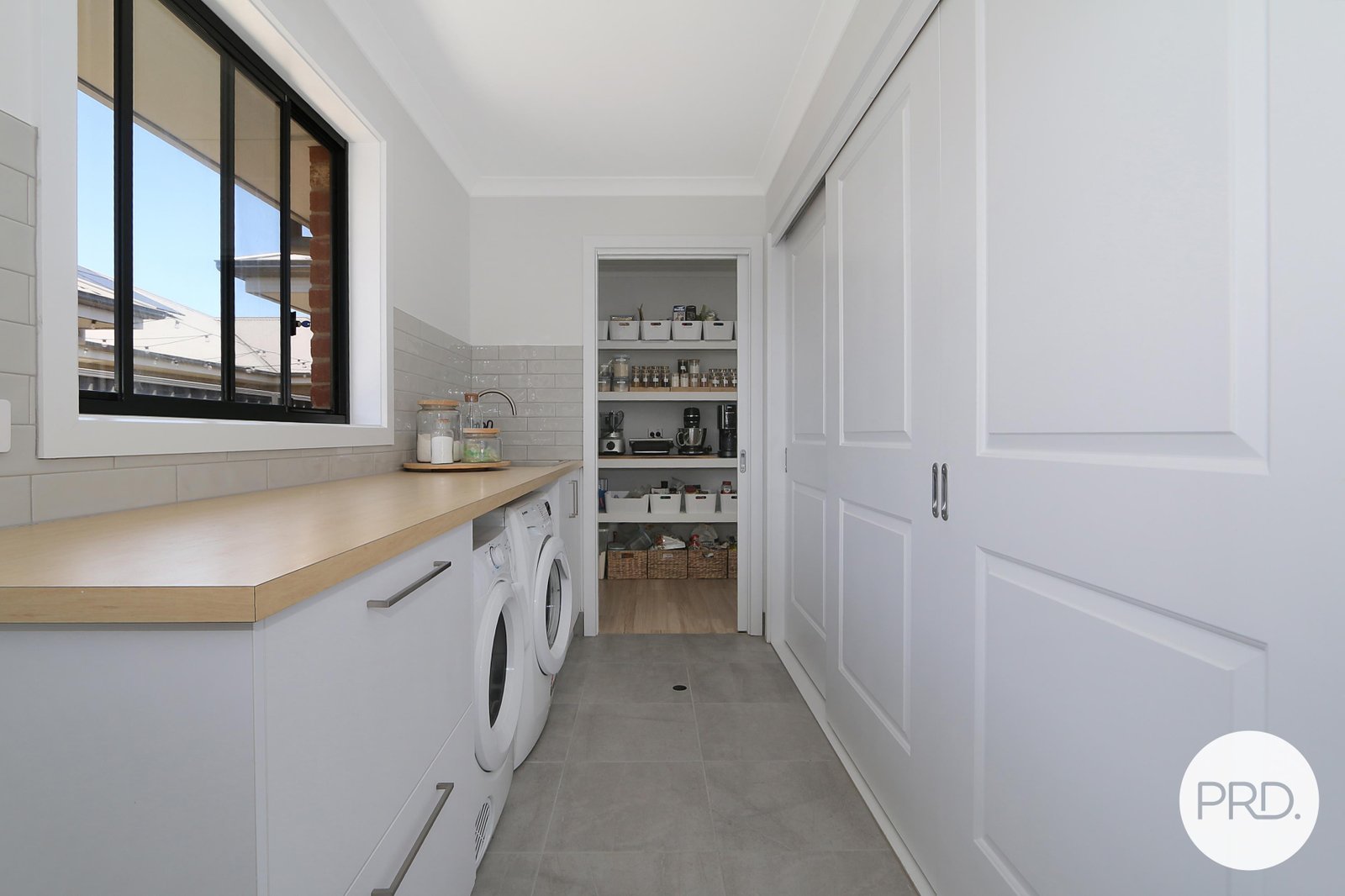 82 Cardiff Drive THURGOONA 16