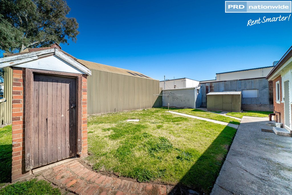 82 Chaston Street WAGGA WAGGA 10