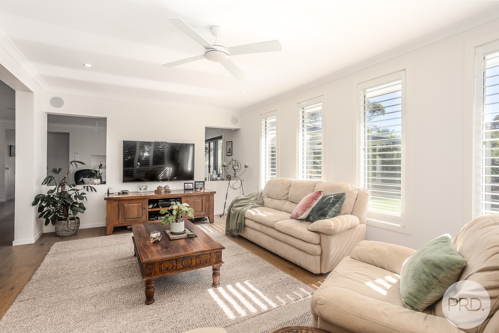 82 Diggers Drive TANILBA BAY 9
