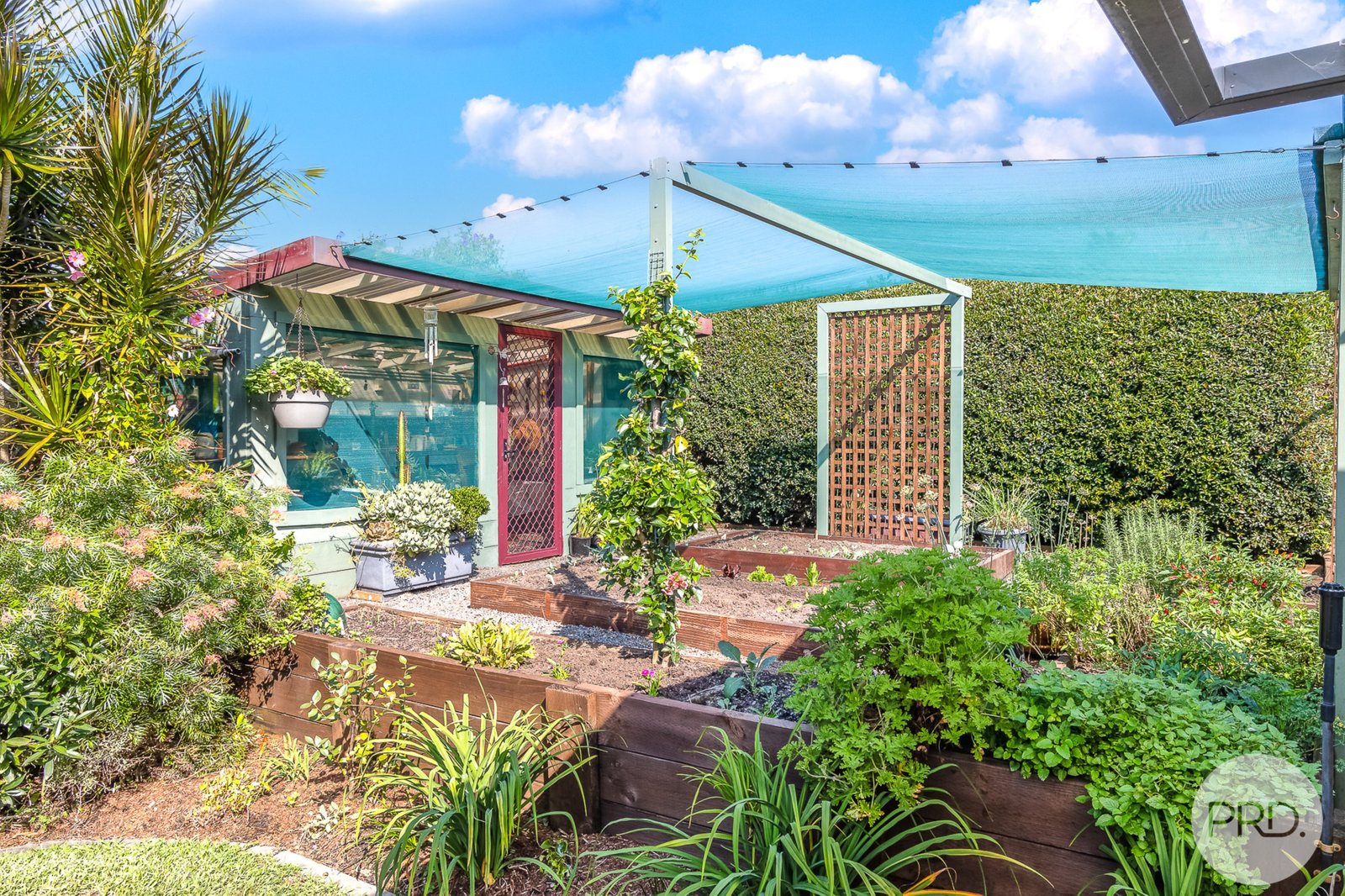82 Diggers Drive TANILBA BAY 21