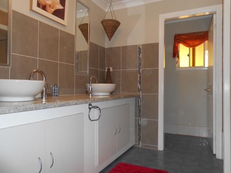 82 Eloura Rd  TAMWORTH 7