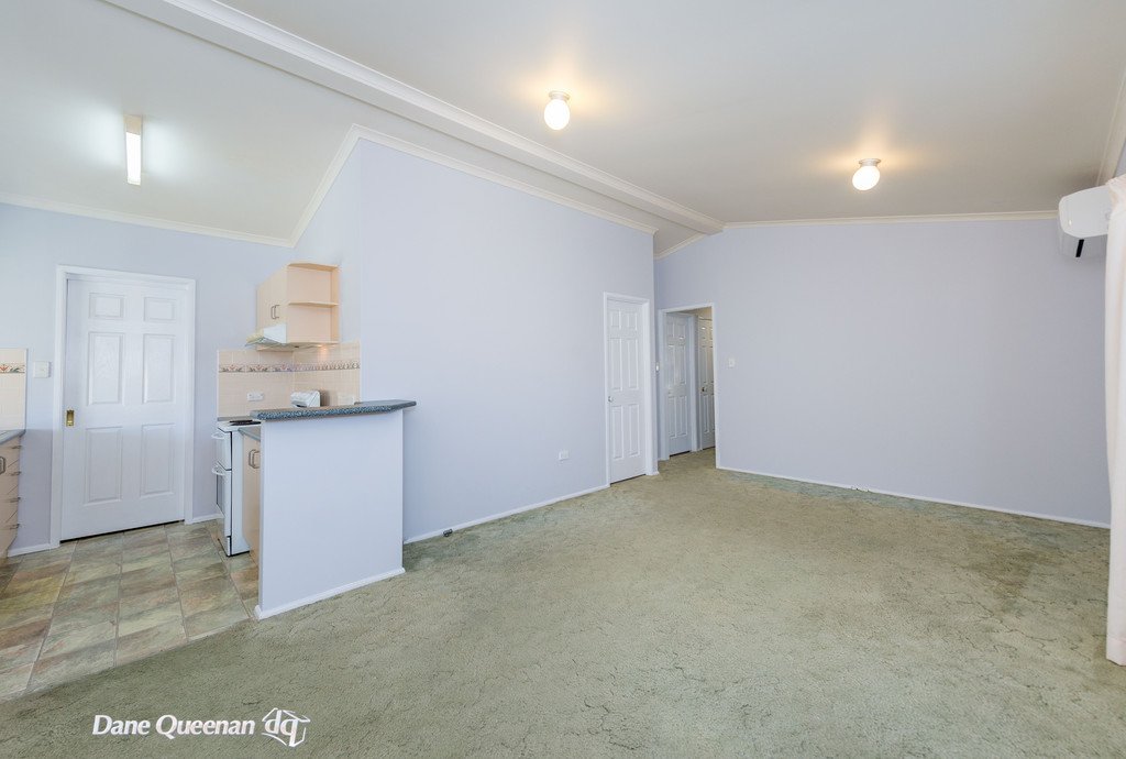 8/2 Frost Road ANNA BAY 7