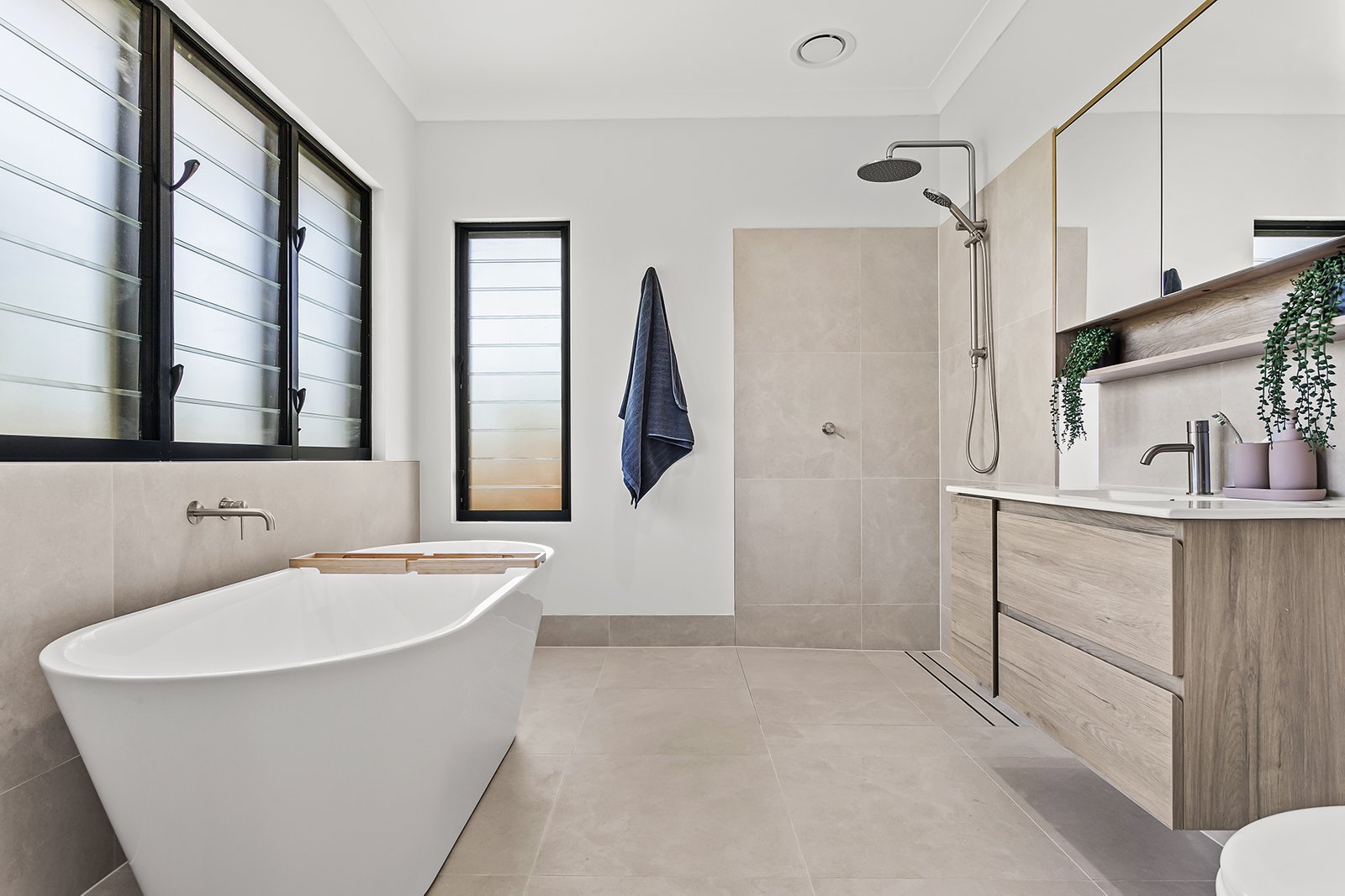 82 Gillies Road STRATHDICKIE 10