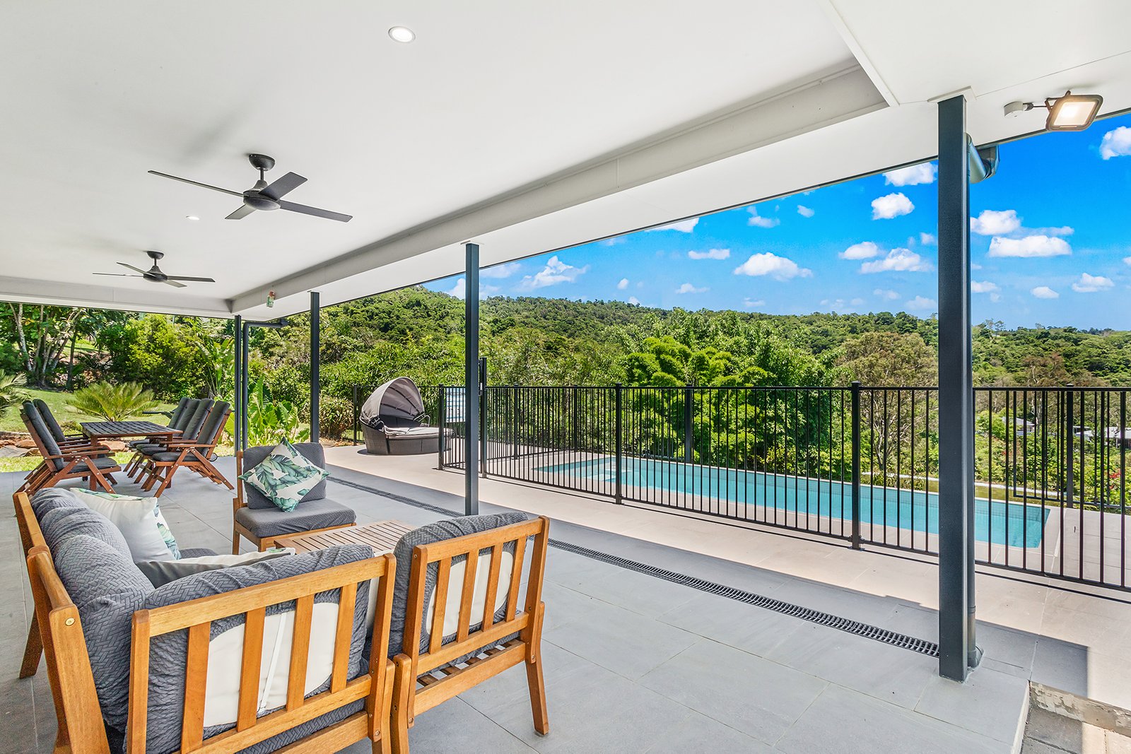 82 Gillies Road STRATHDICKIE 16