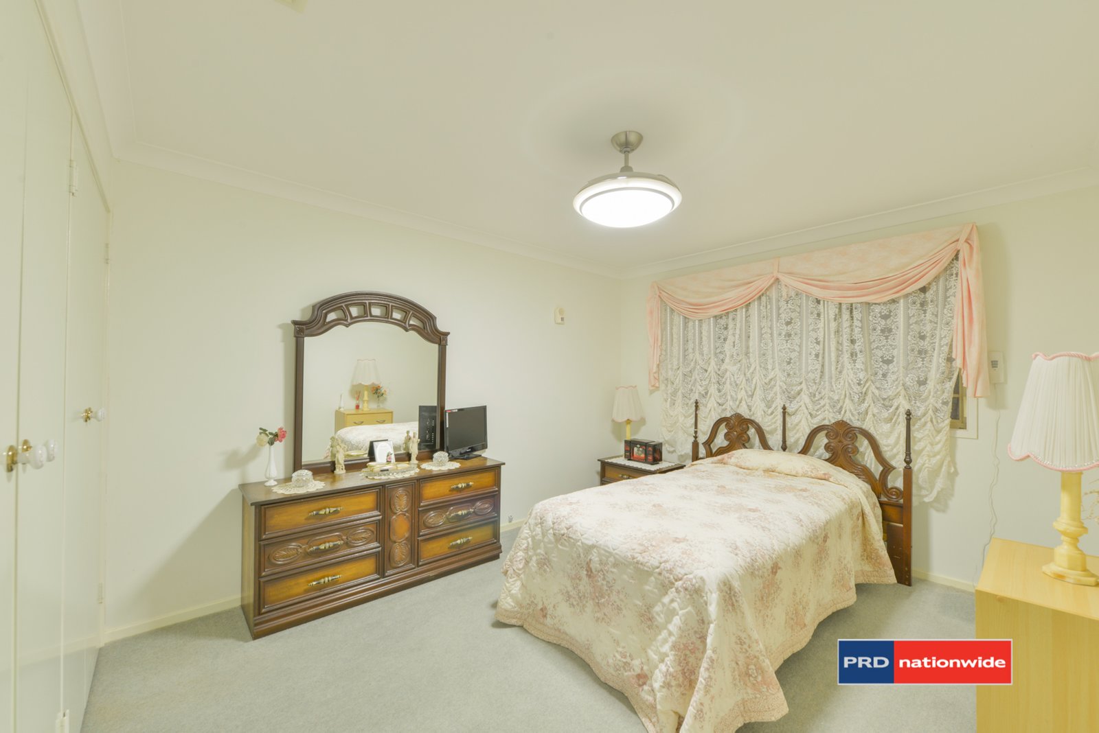 82 Glengarvin Drive TAMWORTH 8