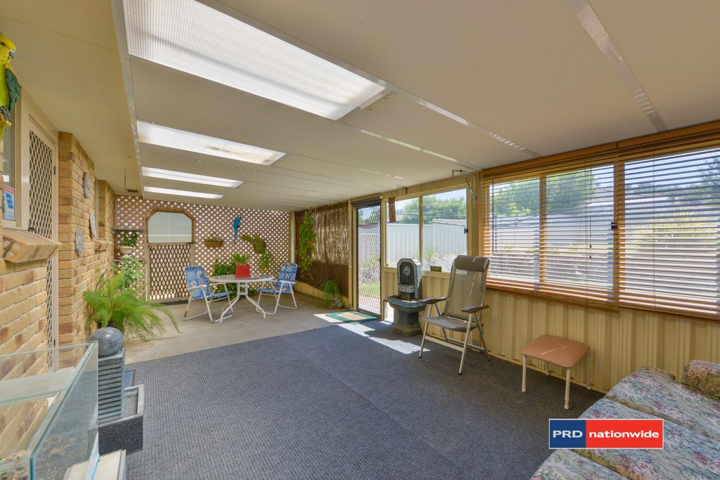 82 Glengarvin Drive TAMWORTH 9