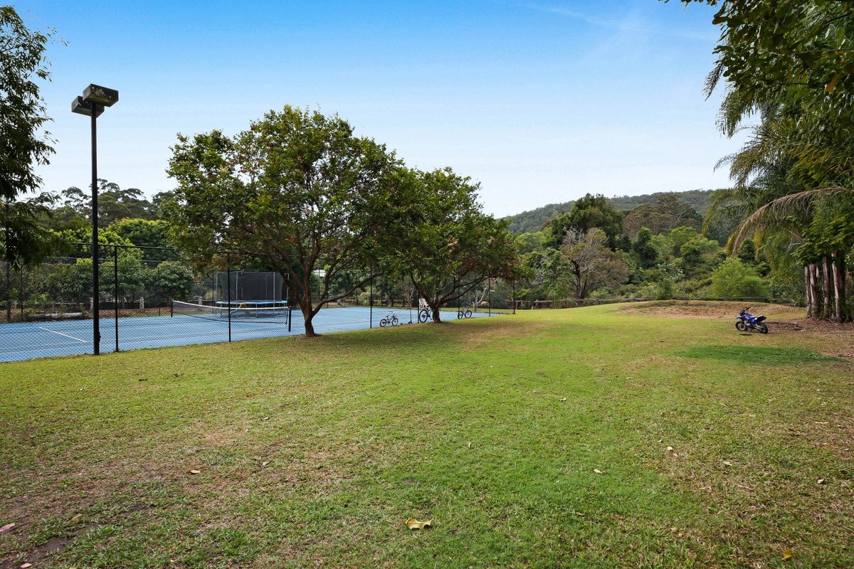 82 Glenmore Drive Bonogin 2