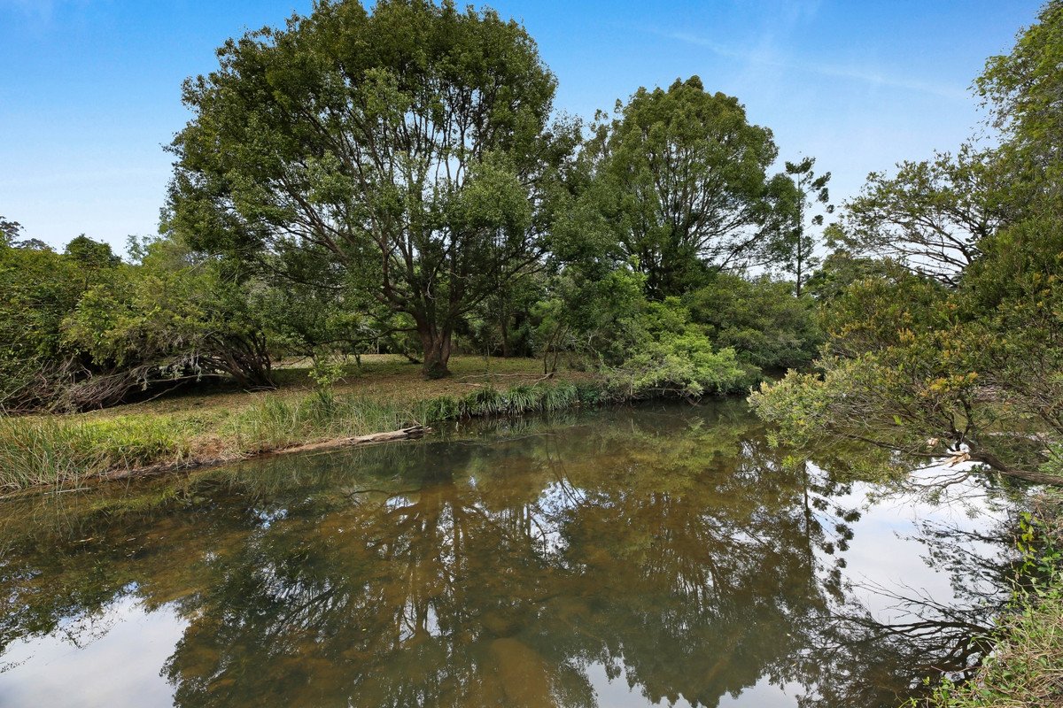 82 Glenmore Drive Bonogin 5