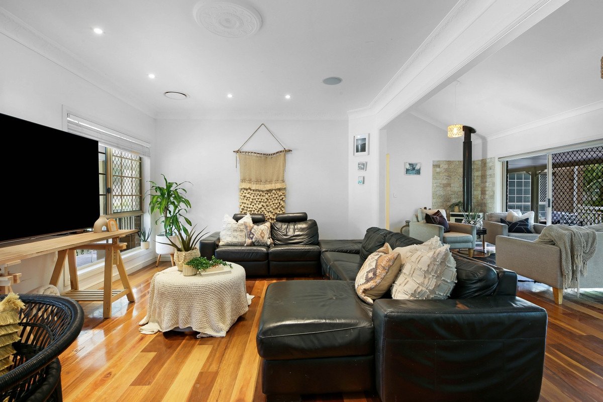 82 Glenmore Drive Bonogin 9