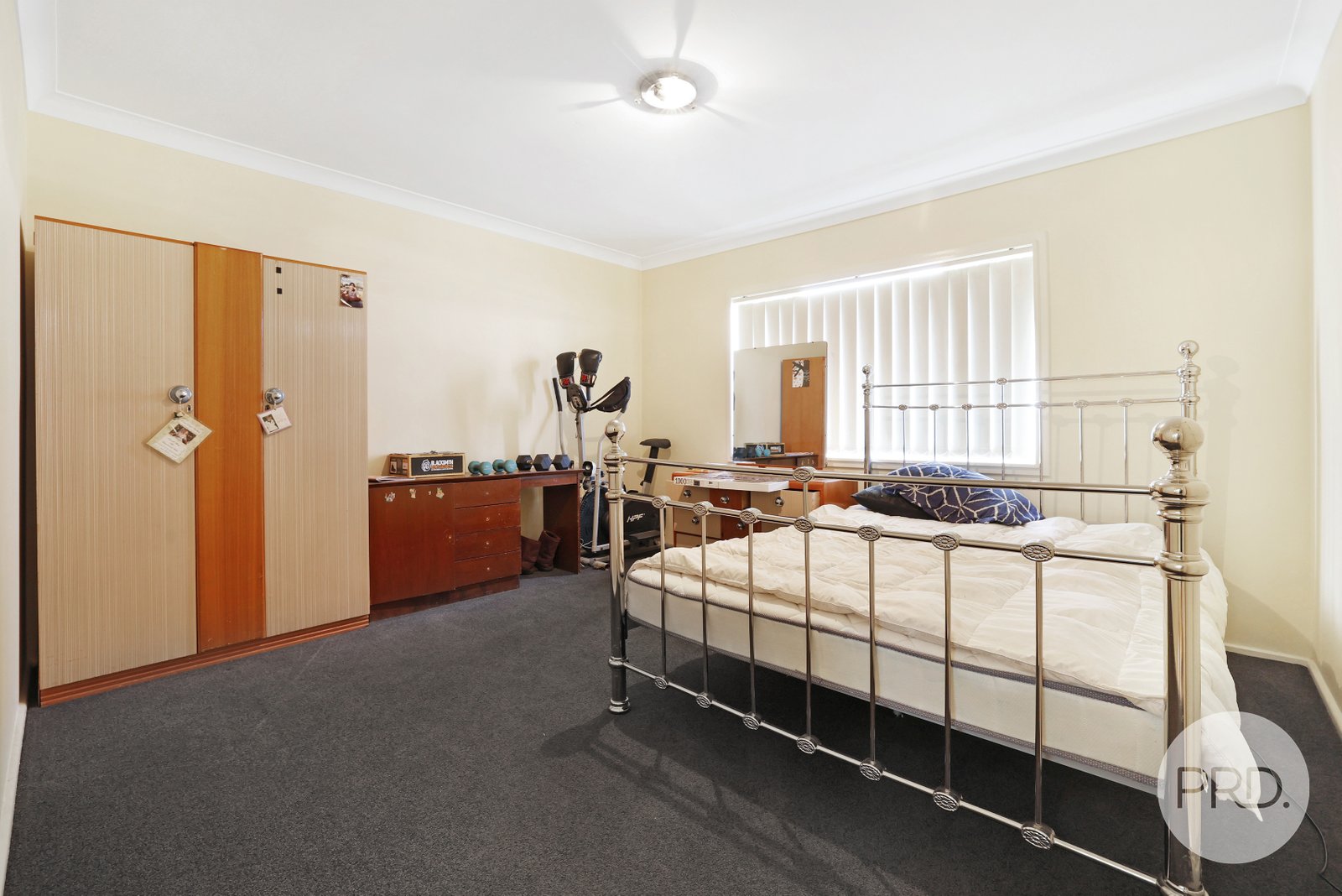 82 Gunnedah Road TAMWORTH 9