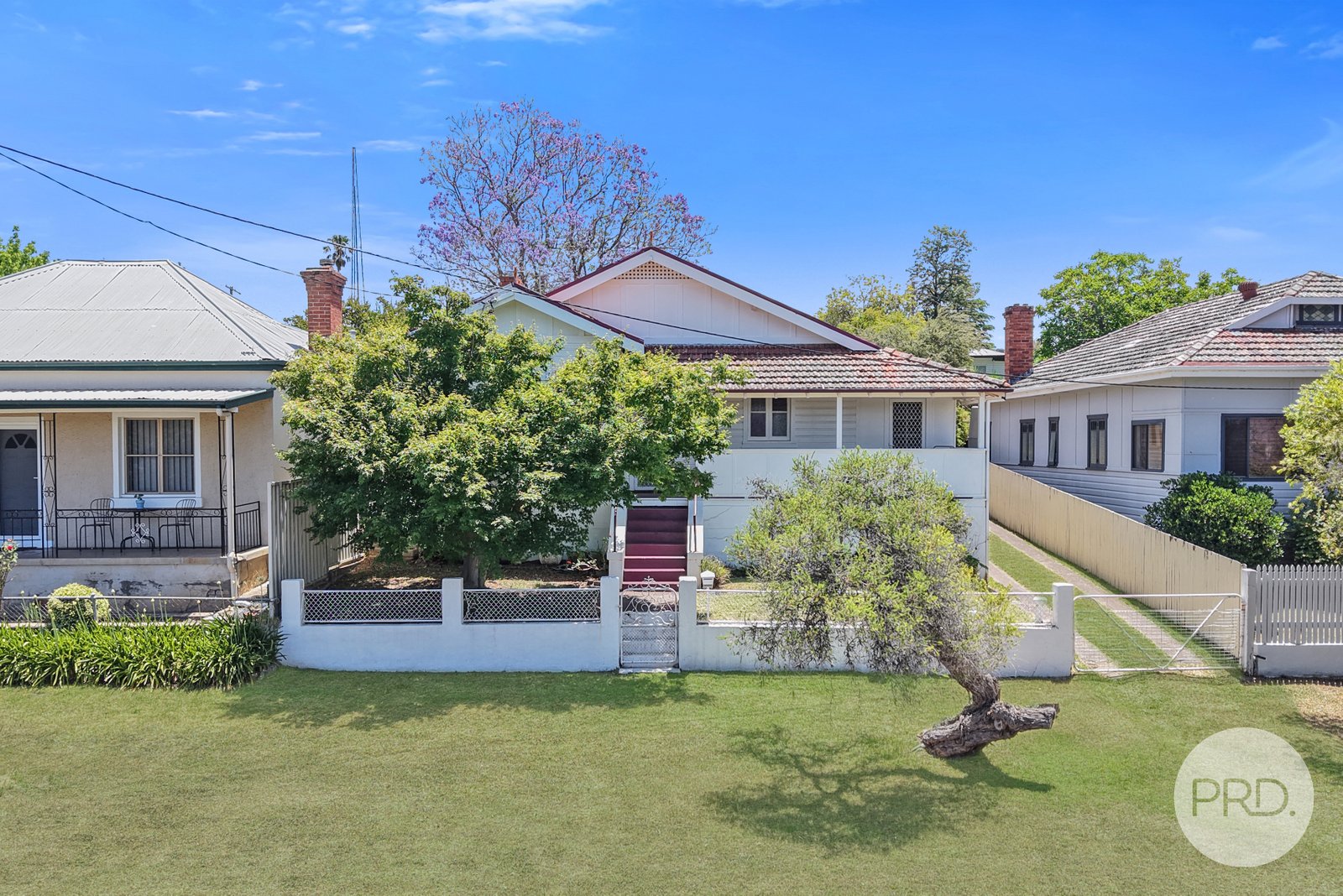 82 Hill Street QUIRINDI 1