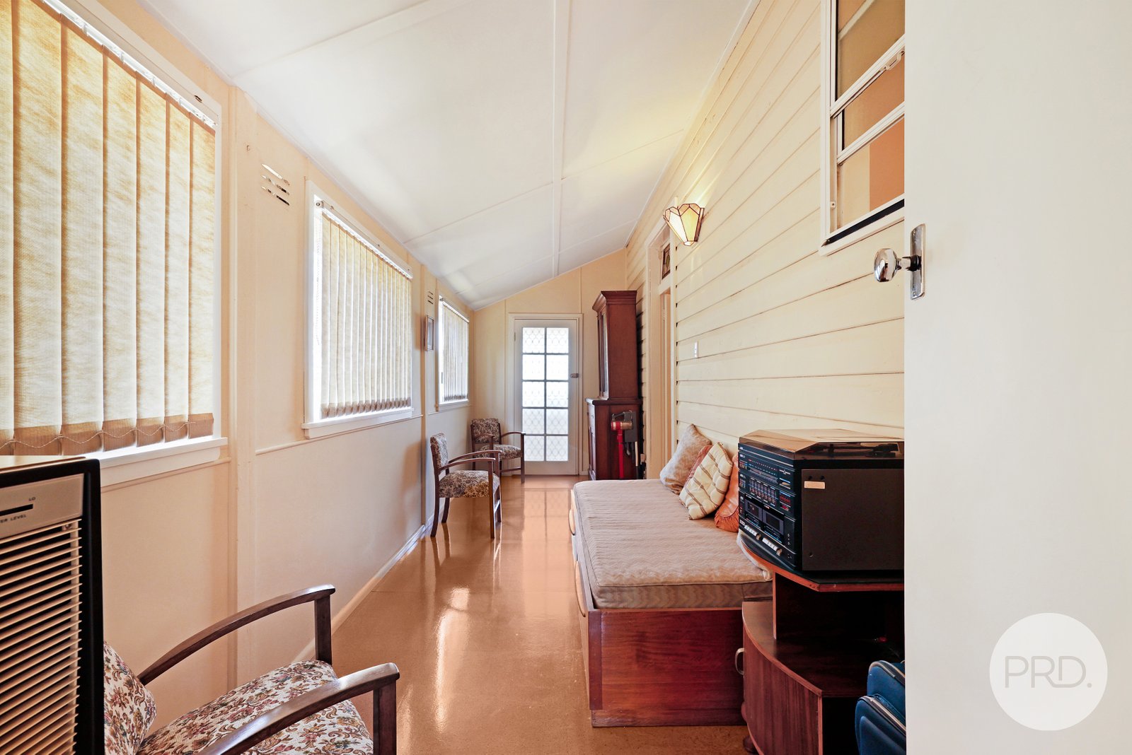 82 Hill Street QUIRINDI 10