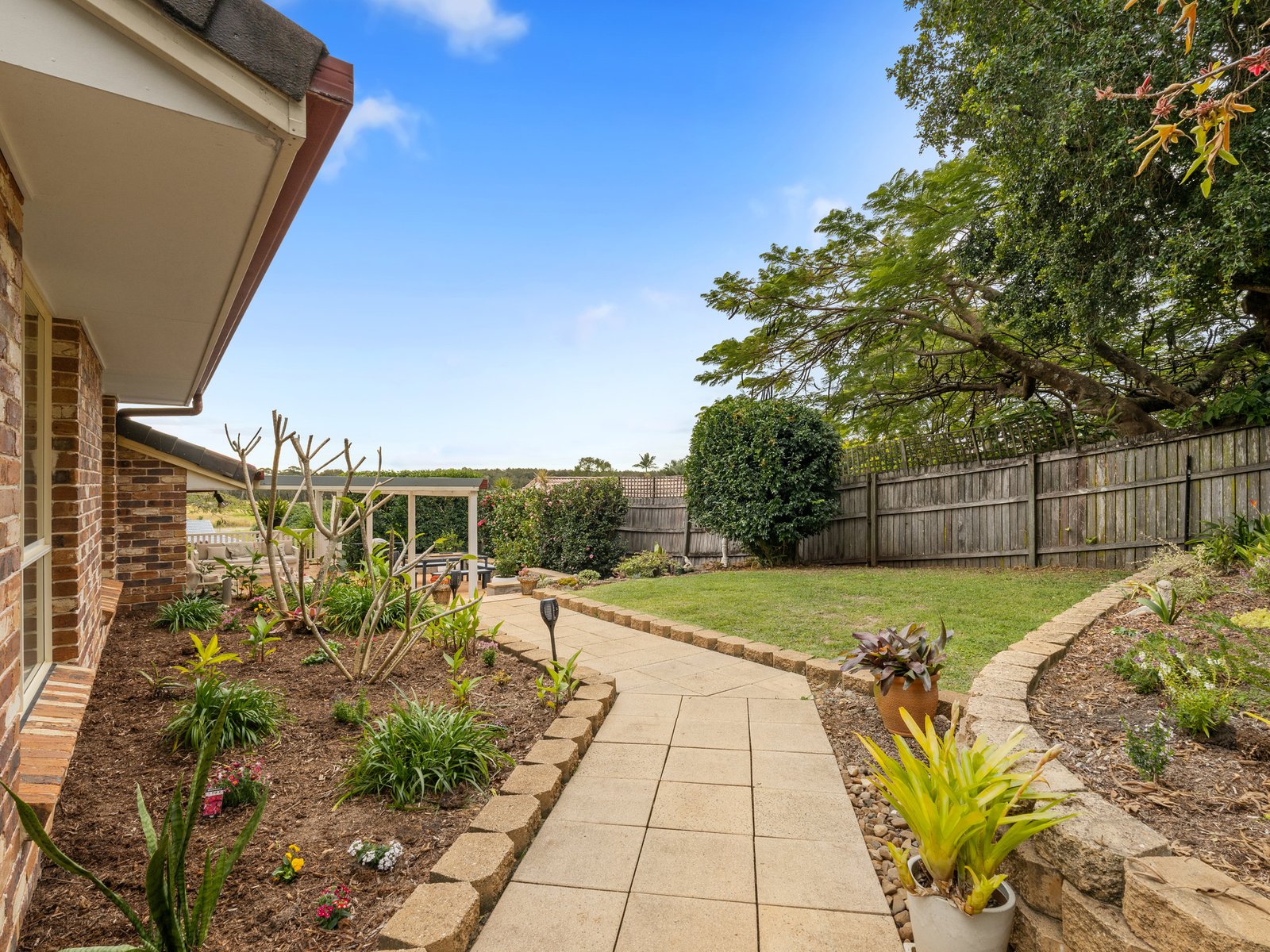 82 John Robb Way CUDGEN 17