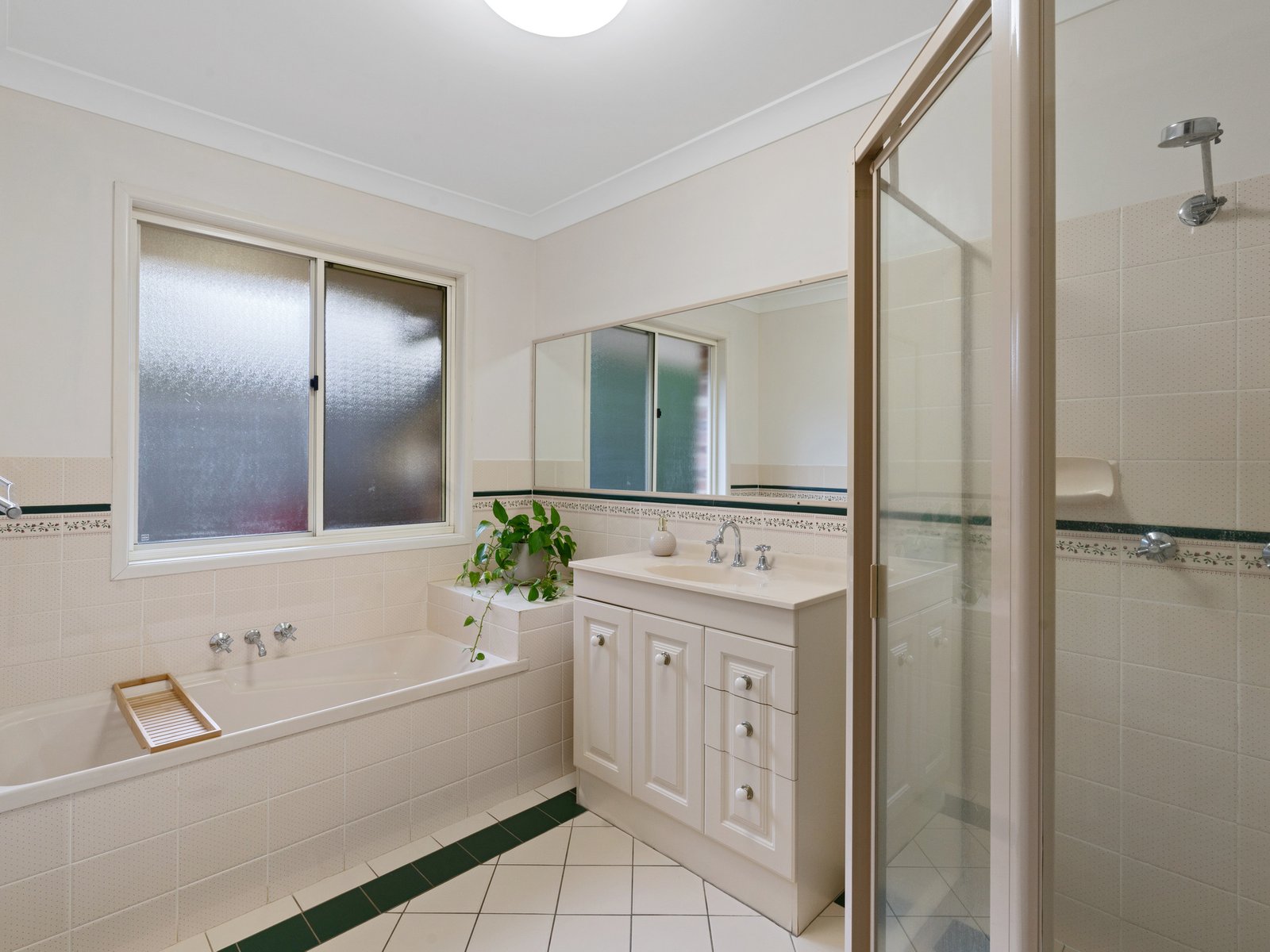 82 John Robb Way CUDGEN 23