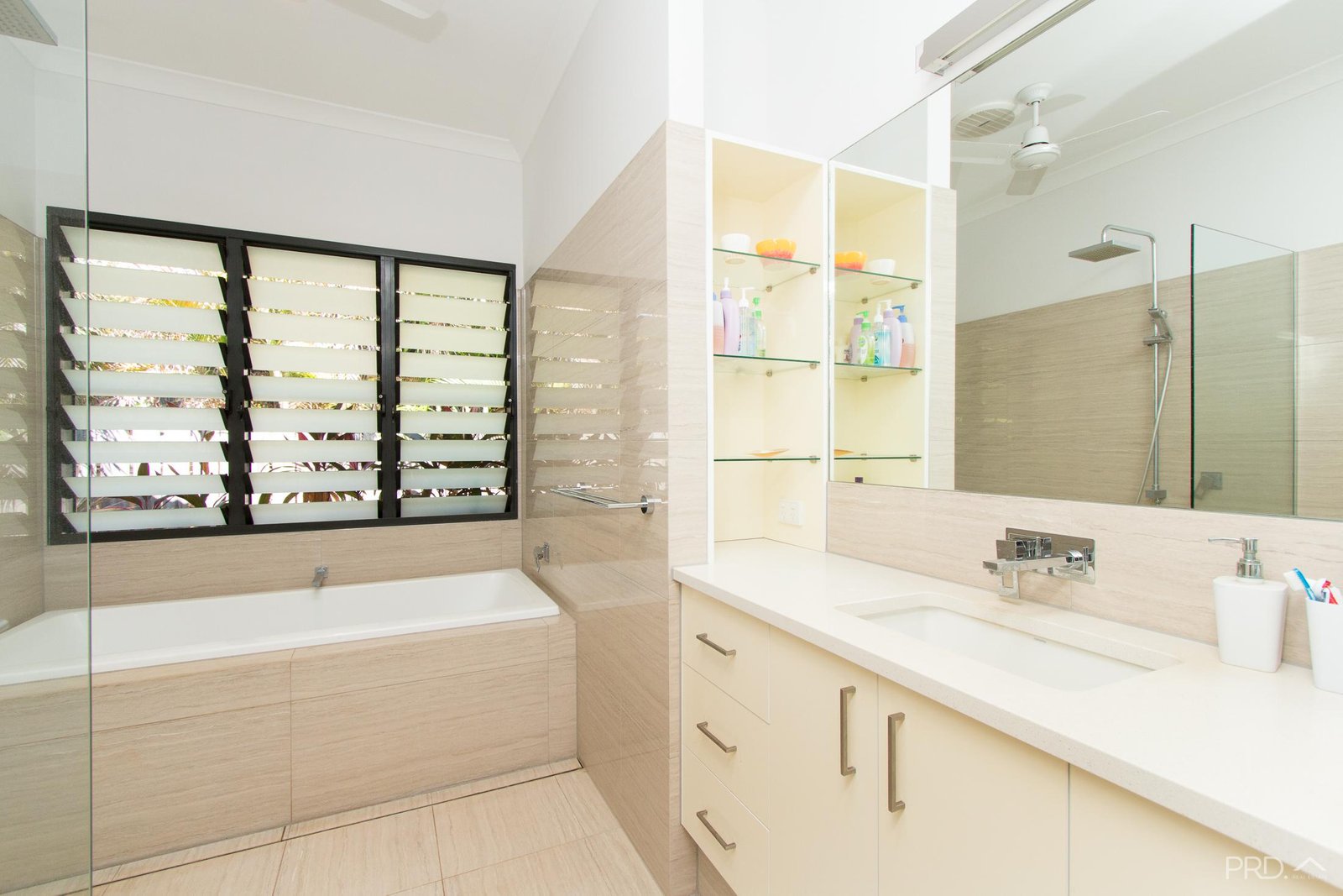 82 Kapang Drive CABLE BEACH 6