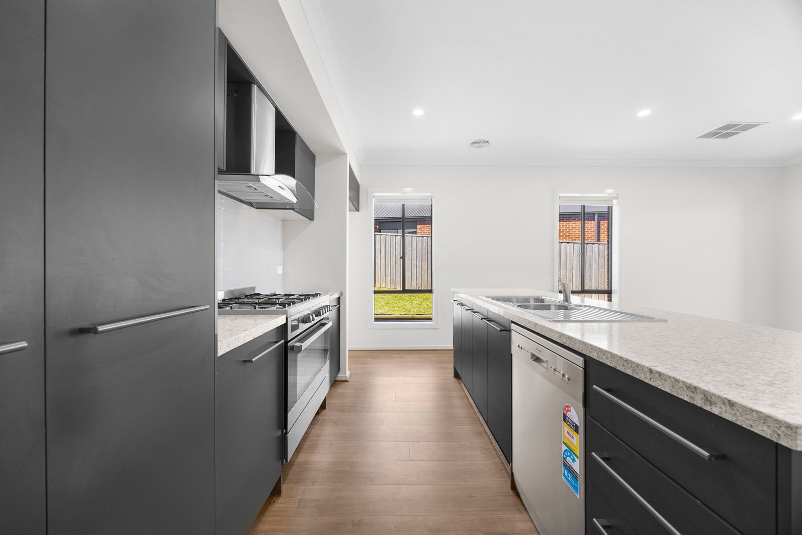 Gallery: 82 Kensington Boulevard