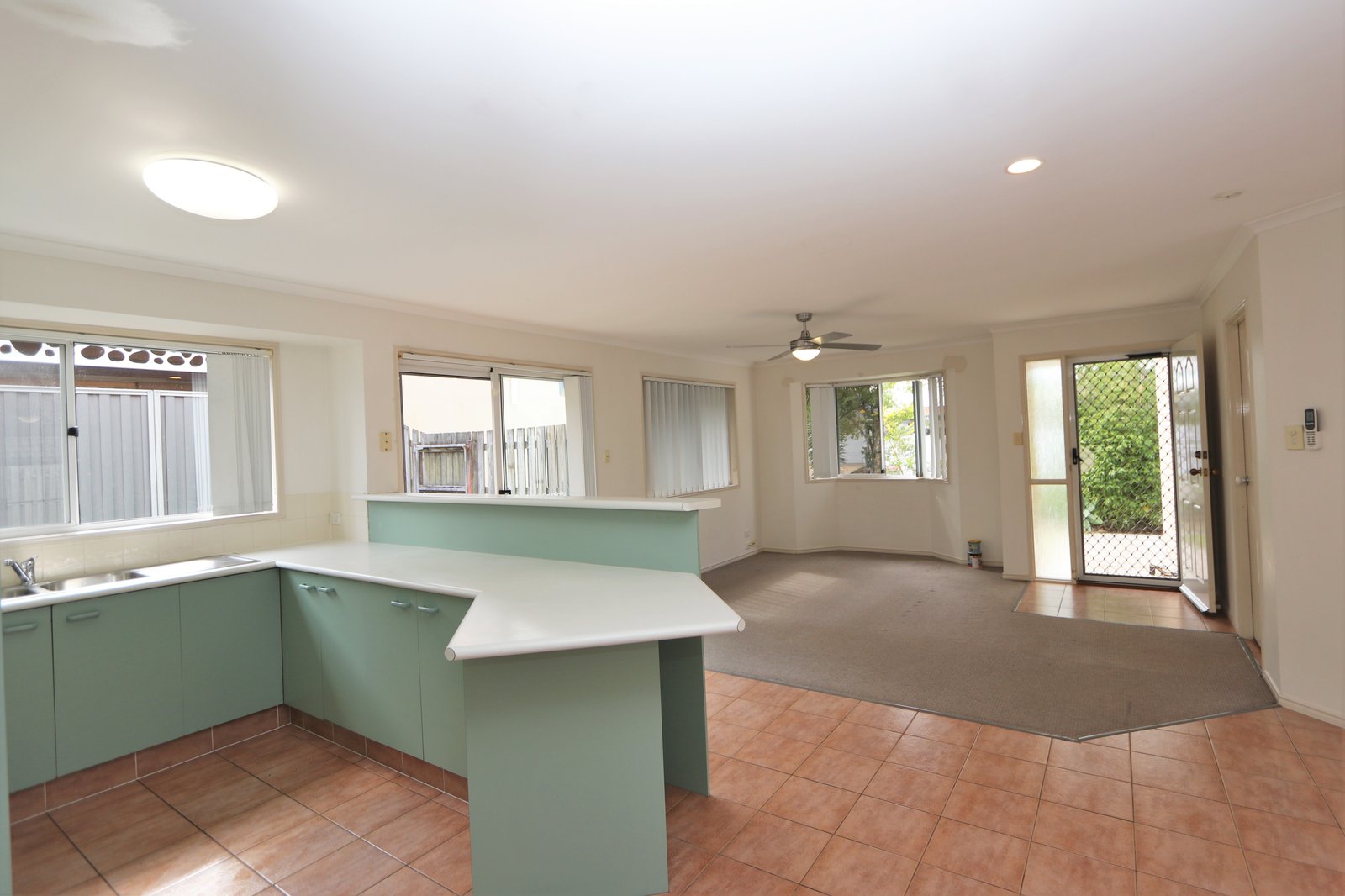 82 Kingarry Circuit MERRIMAC 2