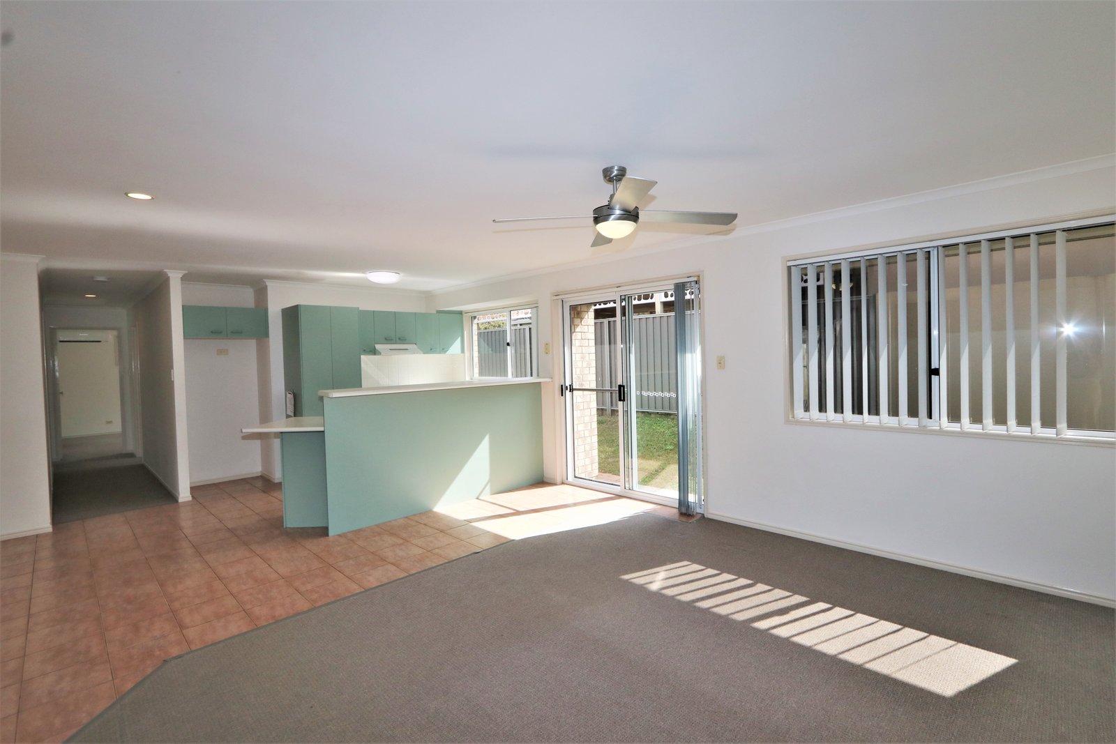 82 Kingarry Circuit MERRIMAC 4