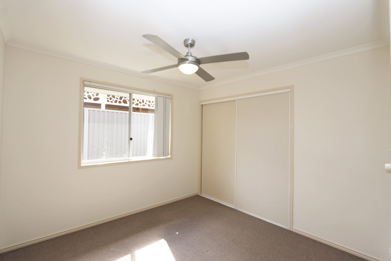 82 Kingarry Circuit MERRIMAC 11