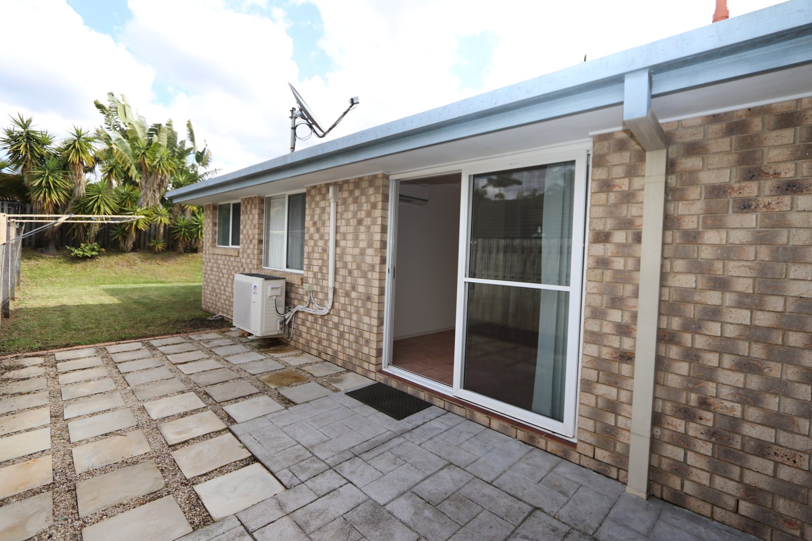 82 Kingarry Circuit MERRIMAC 15