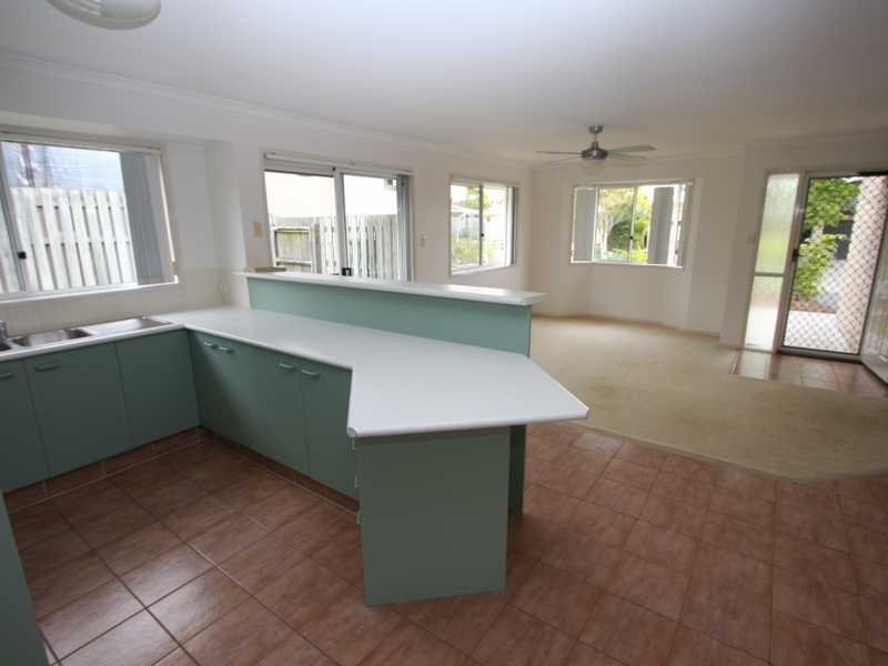 82 Kingarry Circuit MERRIMAC 2