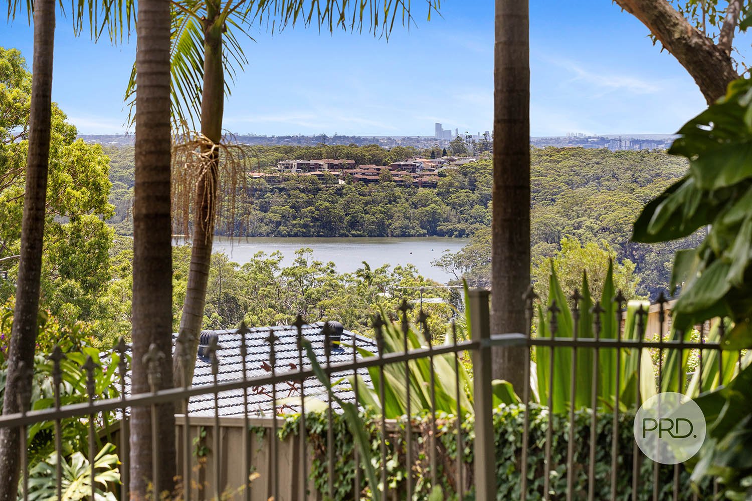 82 Lugarno Parade LUGARNO 14