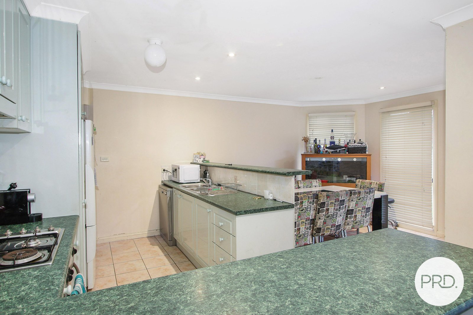 82 Maryville Way THURGOONA 5