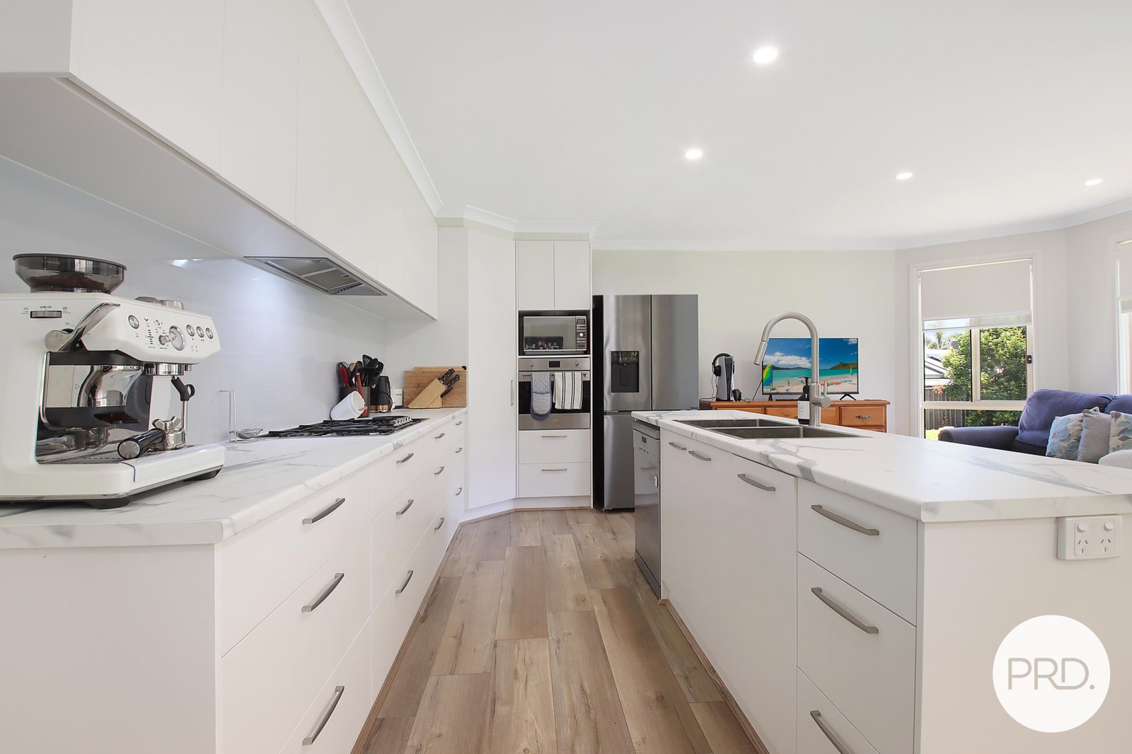 82 Maryville Way THURGOONA 3