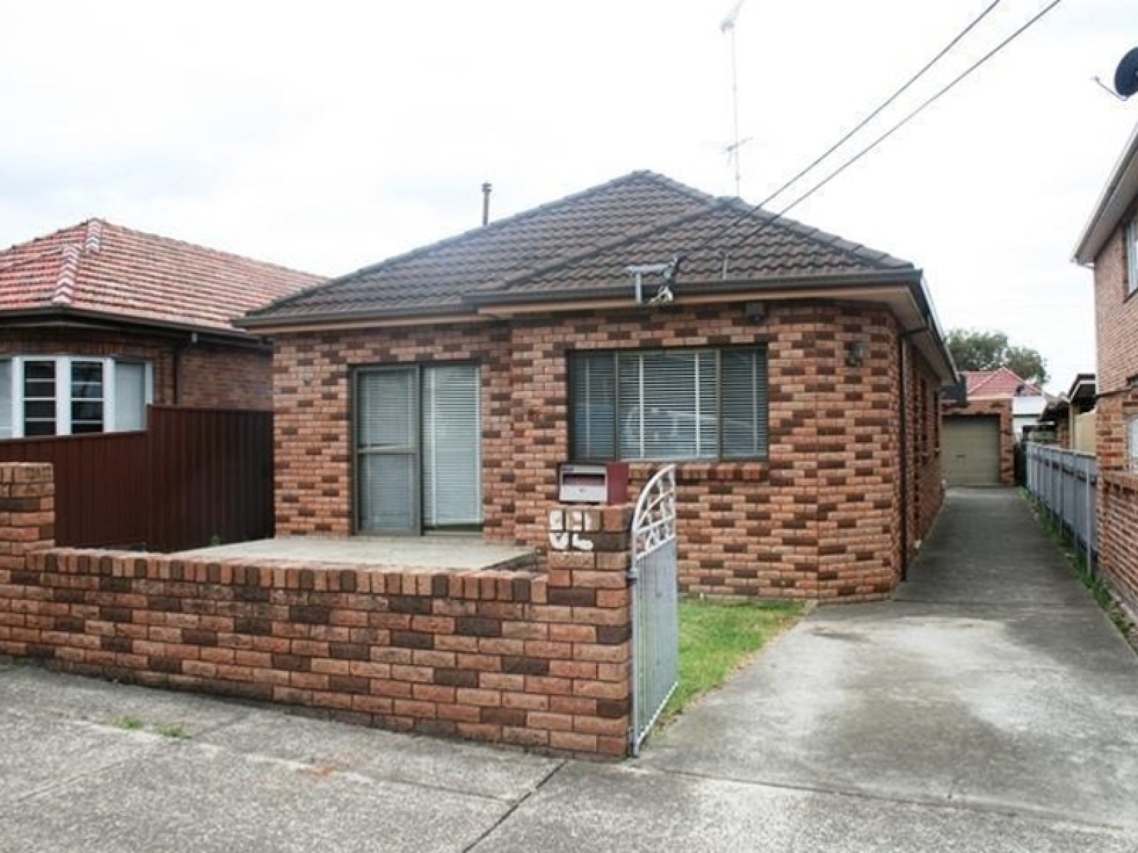 82 Mill Street CARLTON 1