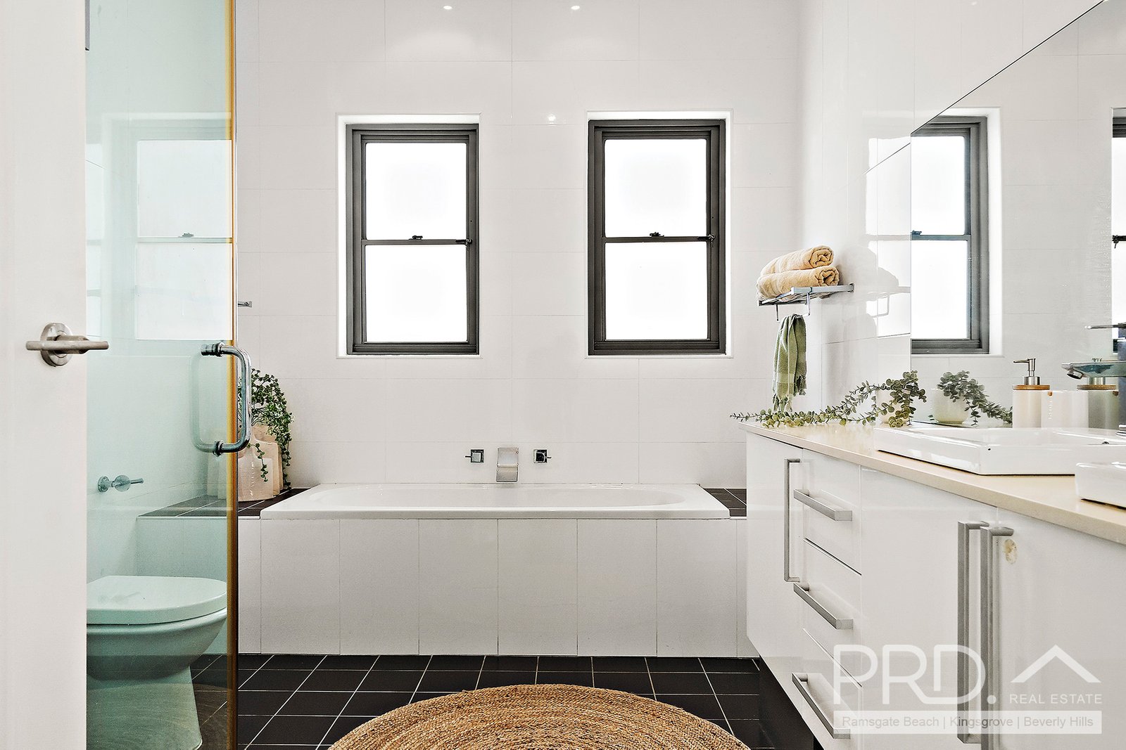 82 Napoleon Street SANS SOUCI 10