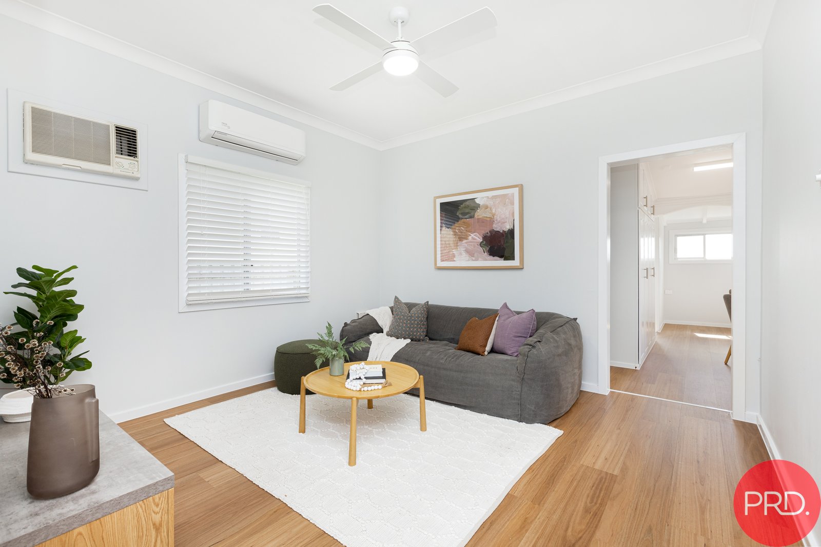 82 New England Highway LOCHINVAR 2