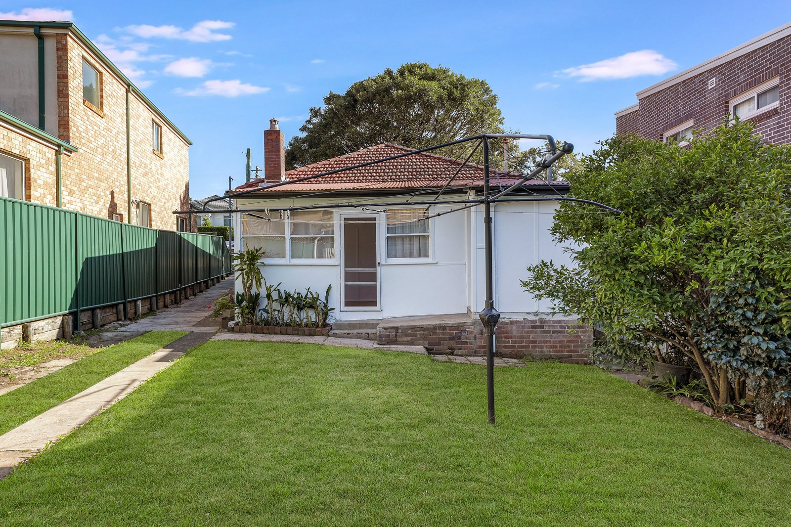 82 New Illawarra Road BEXLEY NORTH 9