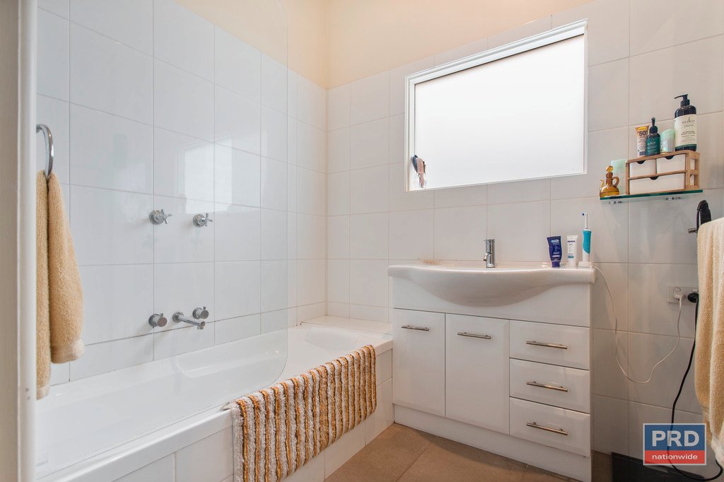 82 Old Violet Street BENDIGO 8