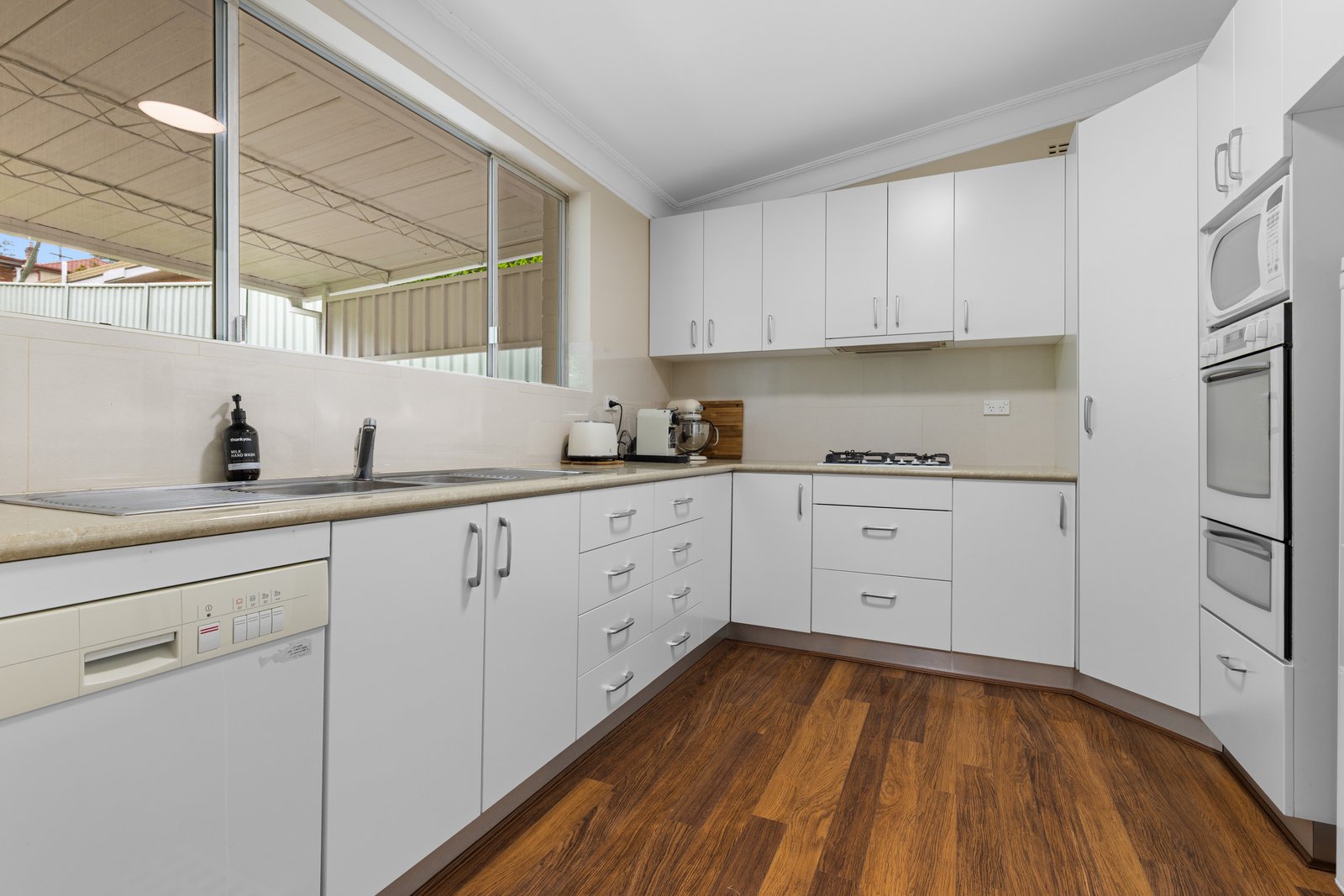 82 Pacific Avenue PENSHURST 4