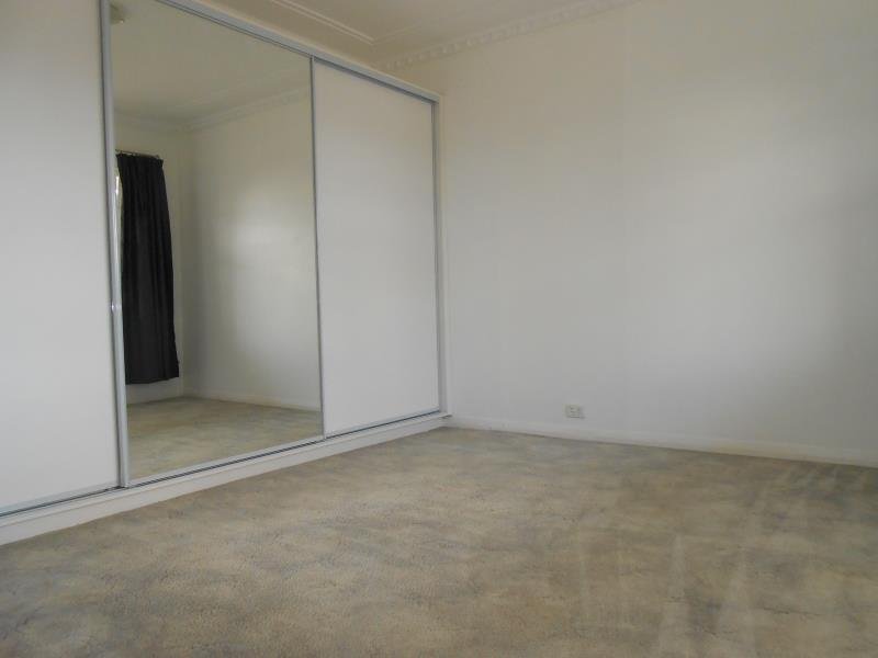 82 Piper Street TAMWORTH 7