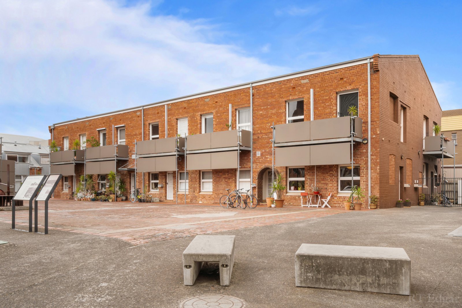 Real Estate and Property in 8/2 Pottery Court, Brunswick, VIC