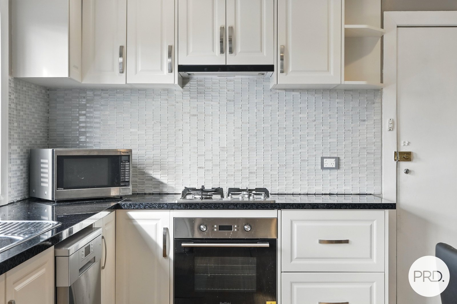 82 Renfrew Circle GOODWOOD 7