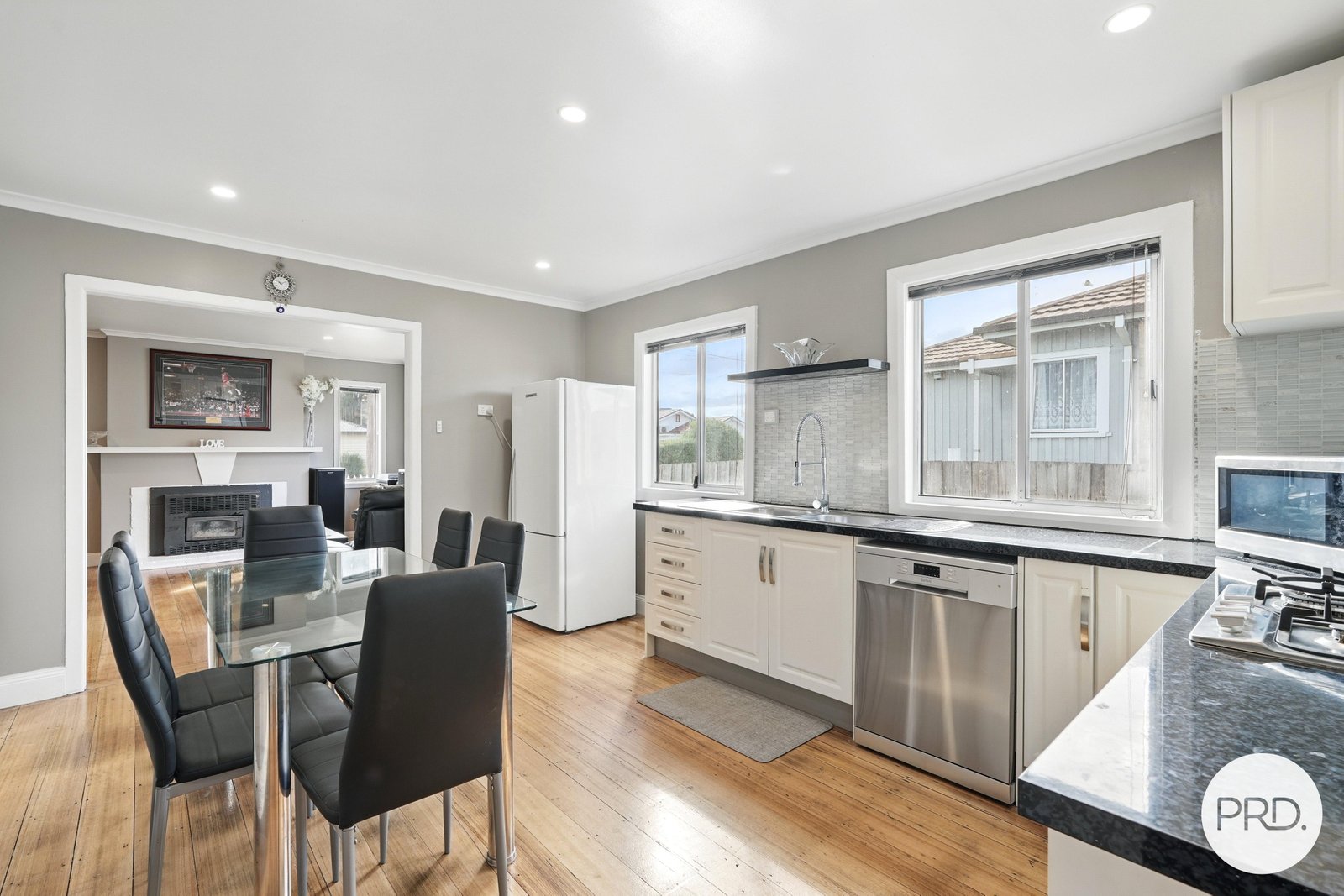 82 Renfrew Circle GOODWOOD 8