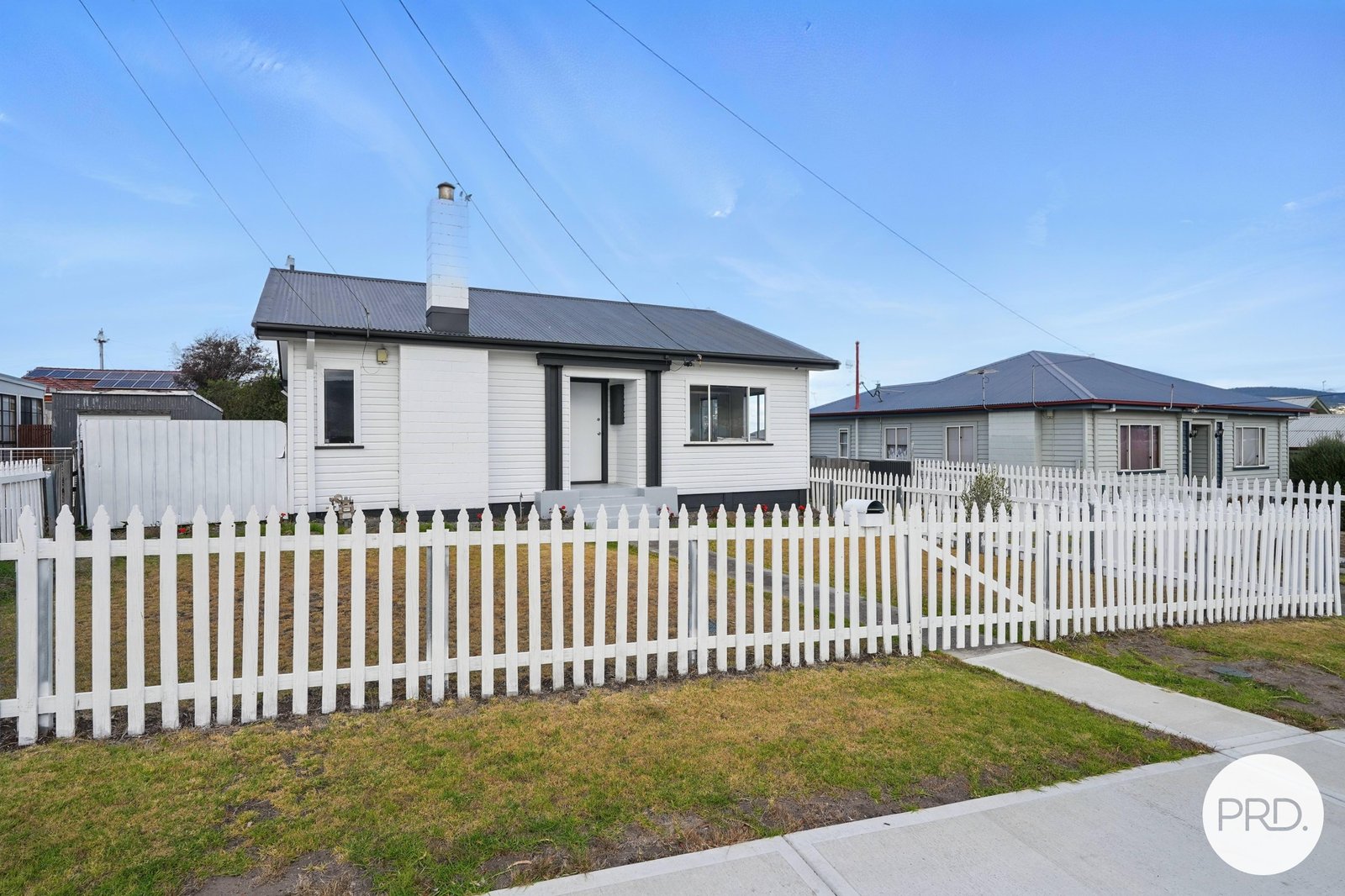 82 Renfrew Circle GOODWOOD 26