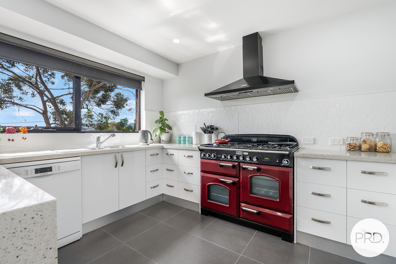 82 Rutherford Drive BRIGHTON 8