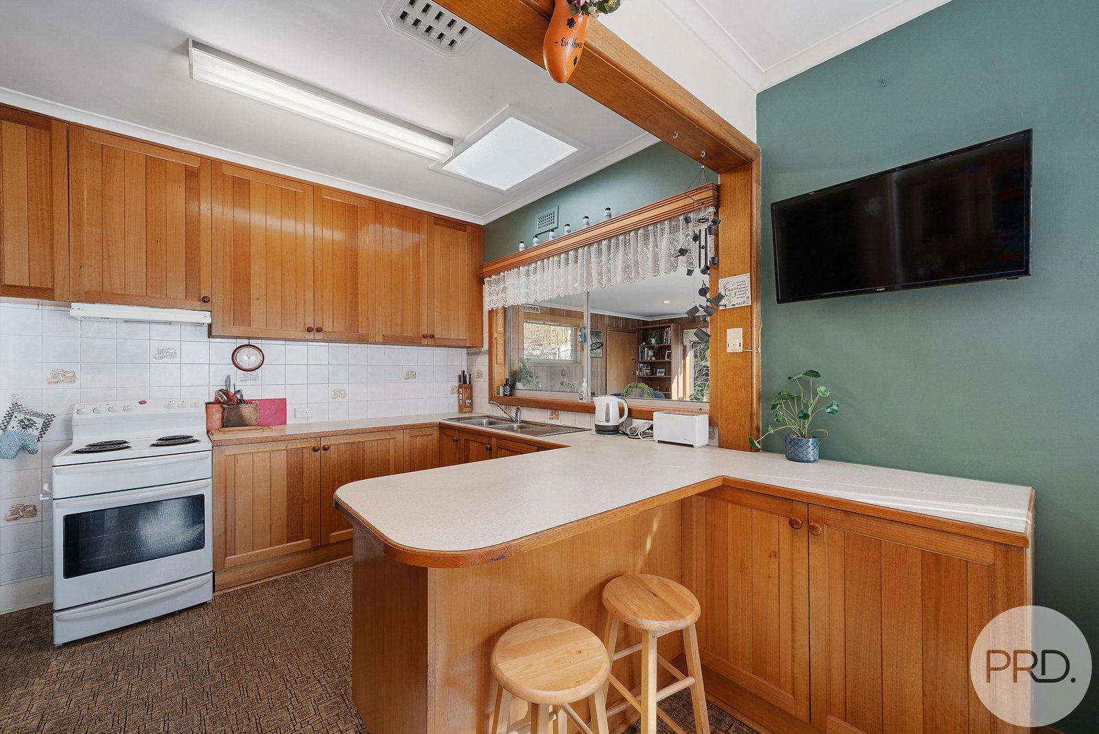 82 Springfield Avenue WEST MOONAH 3