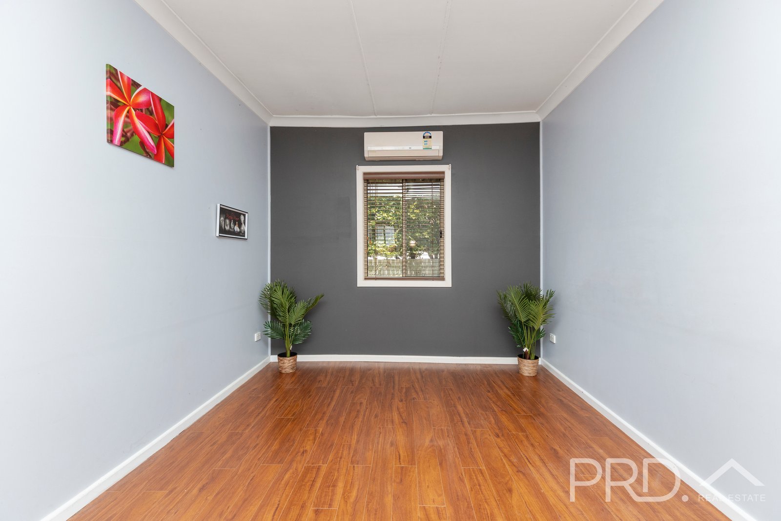 82 Sydney Street TUMUT 5