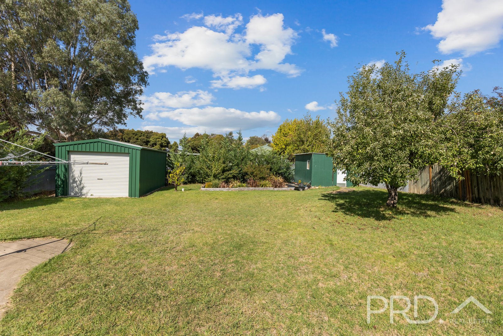 82 Sydney Street TUMUT 12