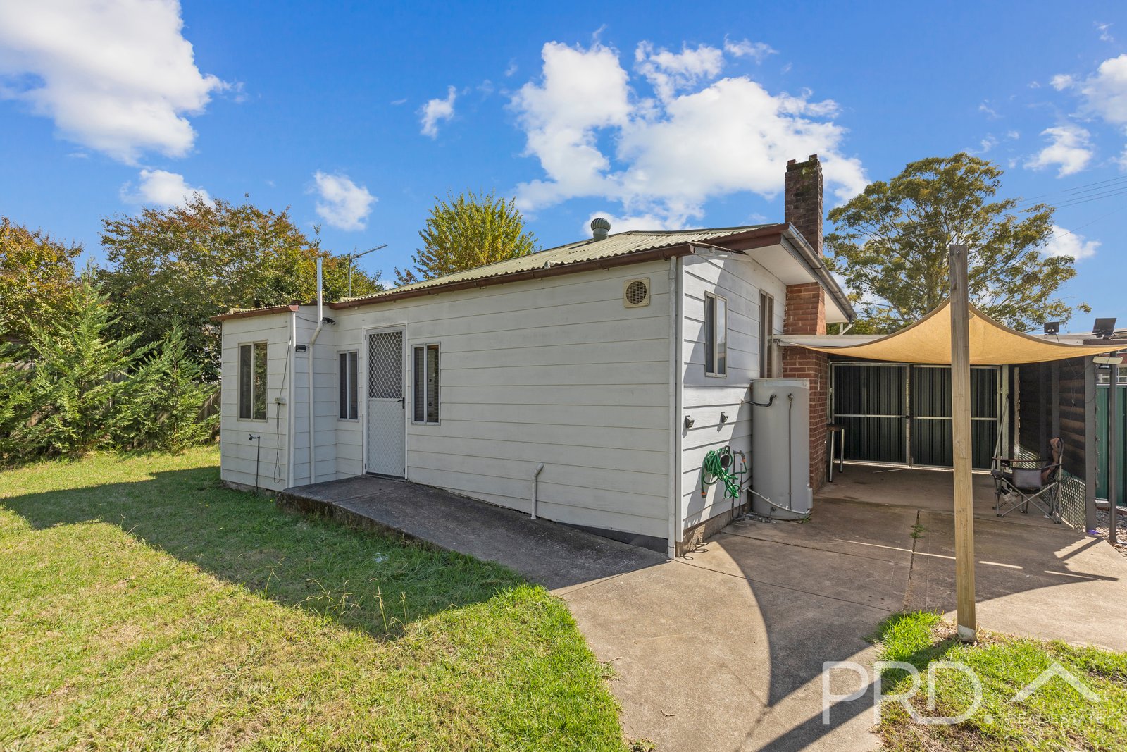 82 Sydney Street TUMUT 13