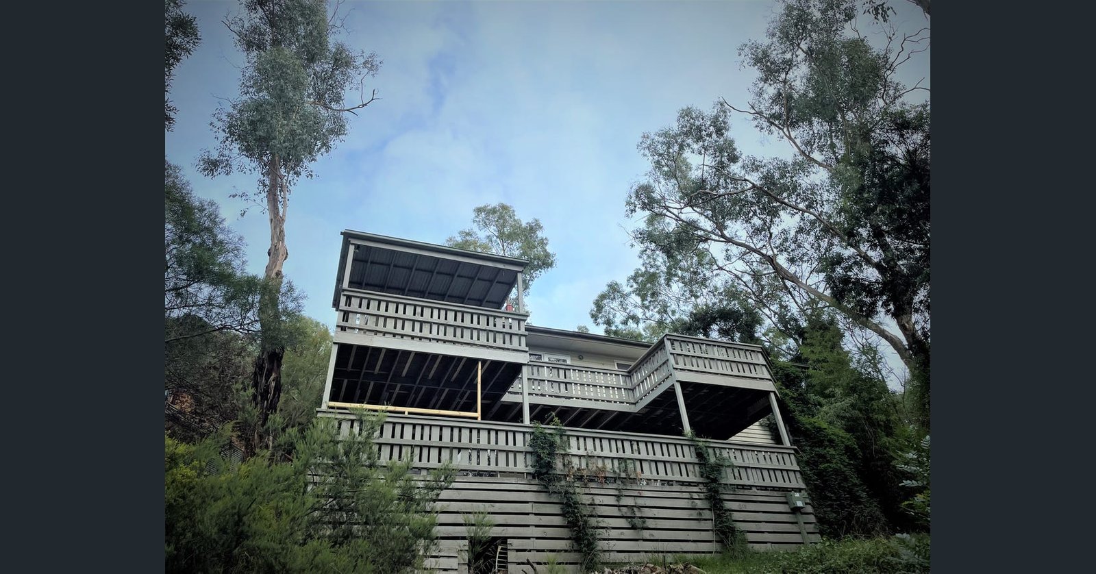 Real Estate and Property in 82 The Boulevard, North Warrandyte, VIC