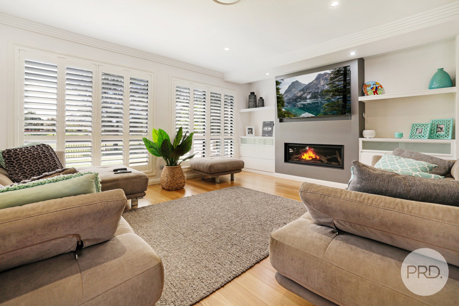 82 The Grange TAMWORTH 21