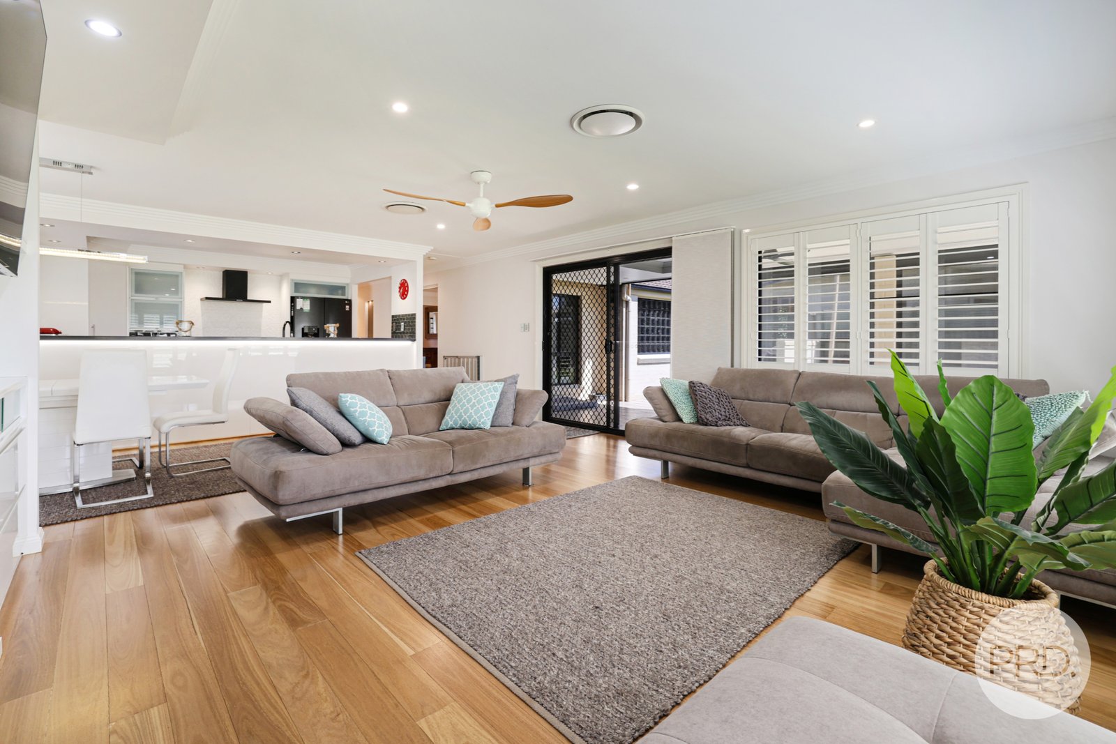 82 The Grange TAMWORTH 22